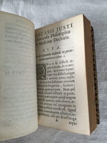 De Alea Libri Duo. Amsterdam, L. Elzevier, 1642 by Joostens (= Justus), Paschier - Image 3